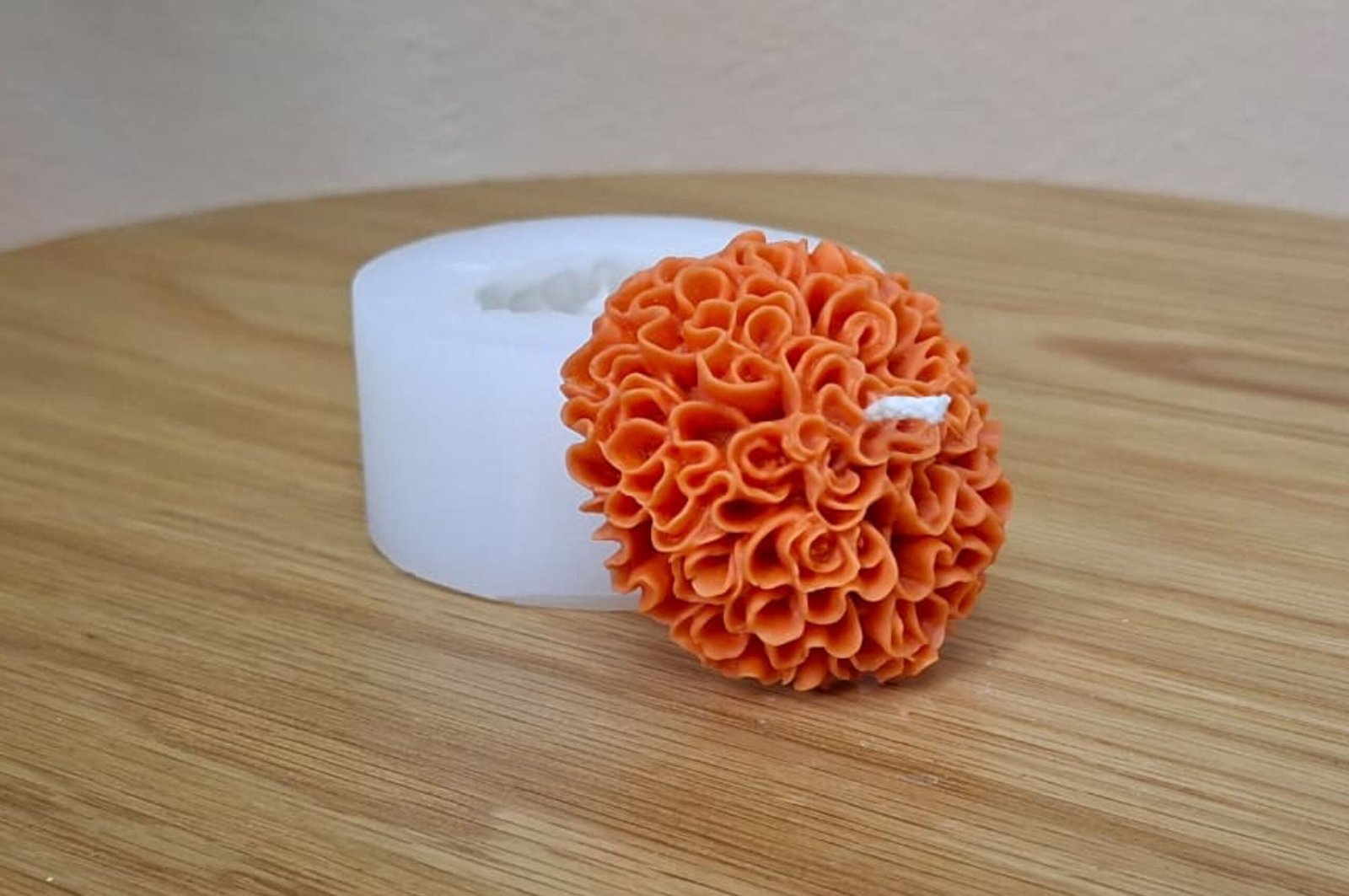 flor de cempasúchil mediana